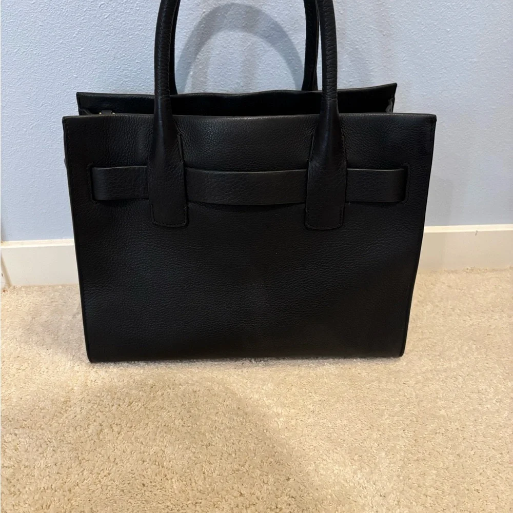 Tory Butch black purse. - Picture 4 of 11